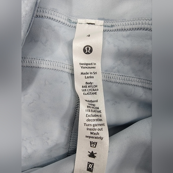 NEW Lululemon Women's 4 Fast Free City Grit Blue Gray Tie Dye Shorts NWT Pockets - Picture 9 of 12